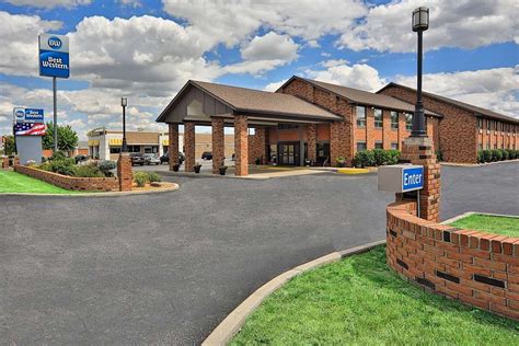 Top Hotels in Bowling Green, OH from $61 .